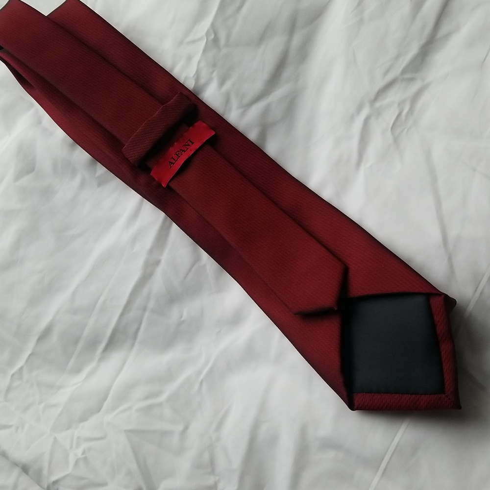Alfani red tie - Picture 5 of 9